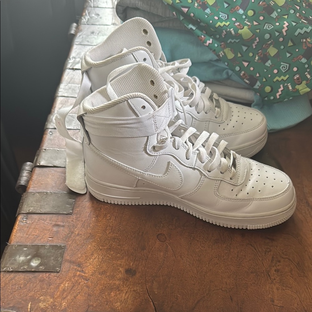 Women’s Air Force 1 High ‘Triple White’. Worn Twice. Perfect condition. Size 8.5